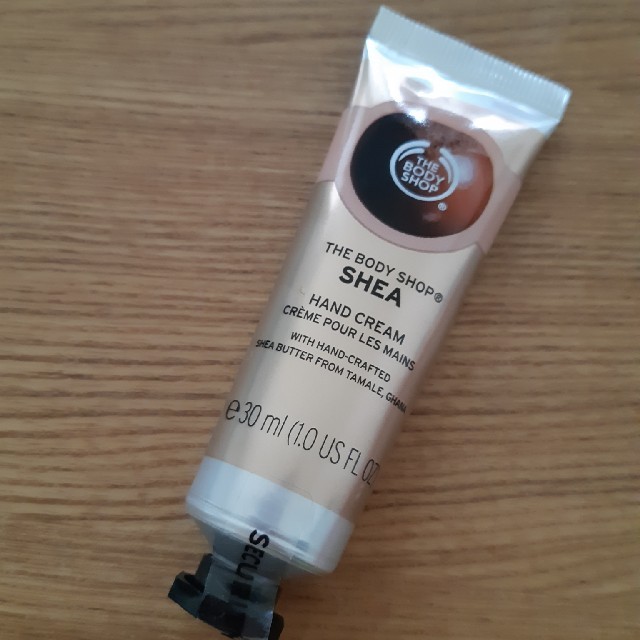 THE BODY SHOP(ザボディショップ)のTHE BODY SHOP☆ハンドクリーム コスメ/美容のボディケア(ハンドクリーム)の商品写真