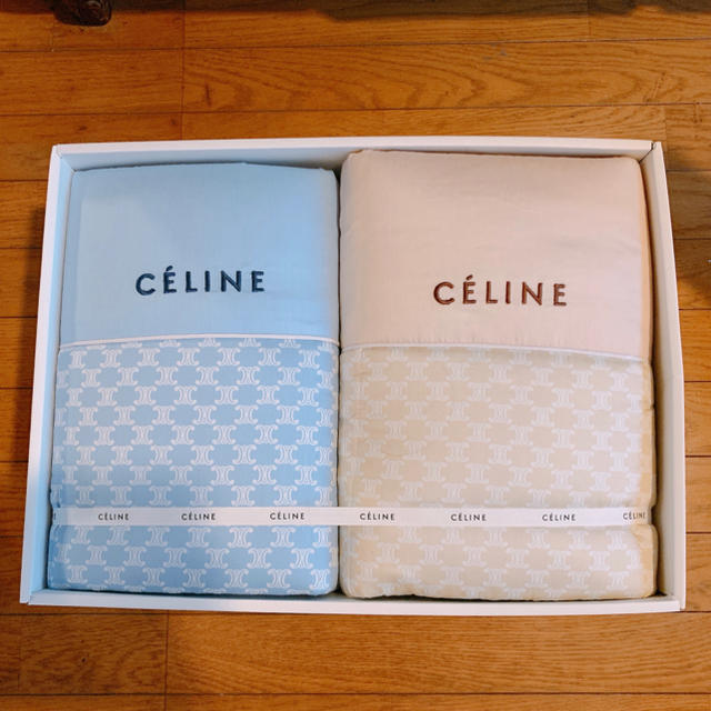 celine(セリーヌ)のセリーヌ　布団 インテリア/住まい/日用品の寝具(布団)の商品写真