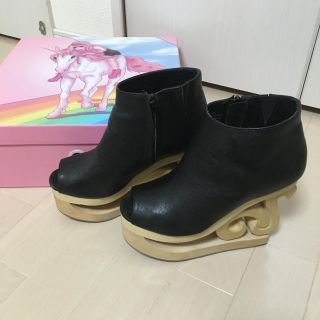 ジェフリーキャンベル(JEFFREY CAMPBELL)のジェフリーキャンベル スケート靴(ハイヒール/パンプス)