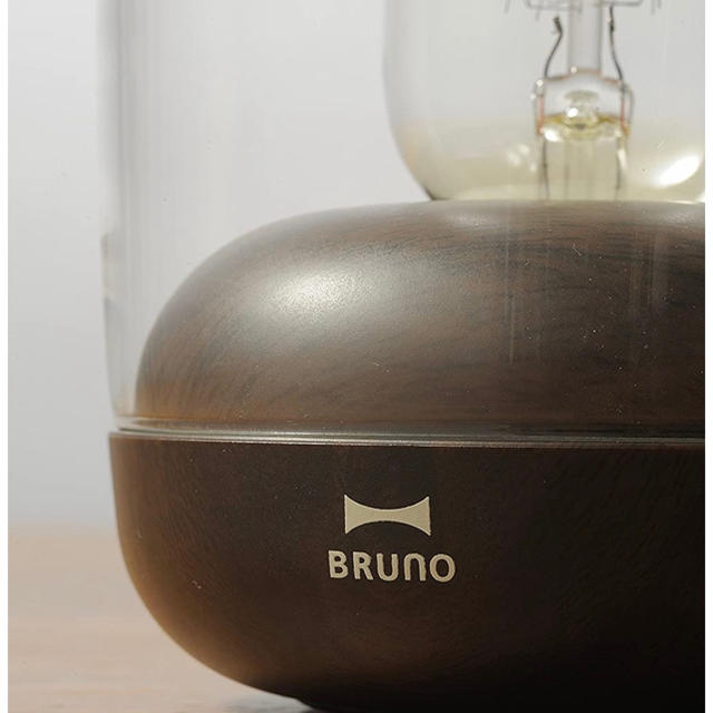 BRUNO ノスタルアロマランプ BOE028 ダークウッド コスメ/美容のリラクゼーション(アロマポット/アロマランプ/芳香器)の商品写真