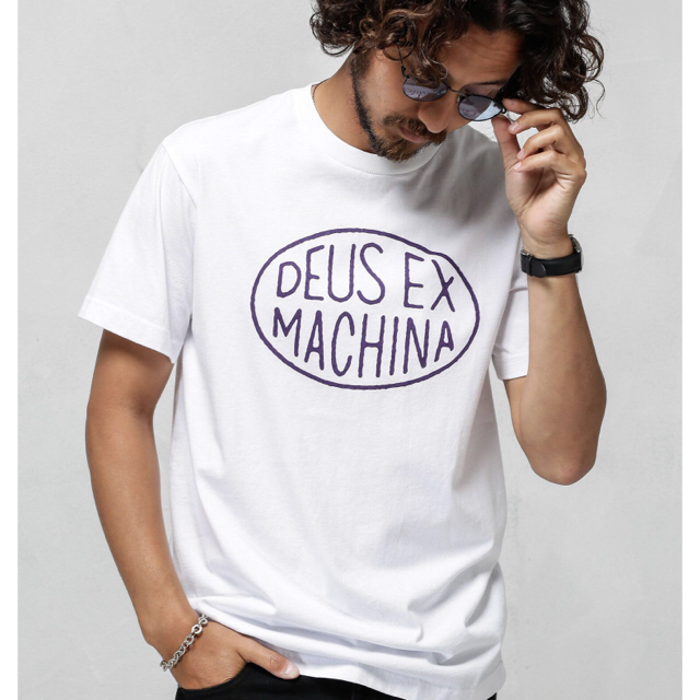 Deus ex Machina(デウスエクスマキナ)のデウス　別注Ｔシャツ　 メンズのトップス(Tシャツ/カットソー(半袖/袖なし))の商品写真