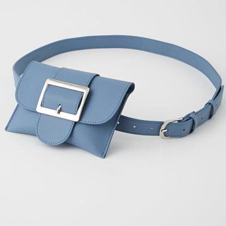 アズールバイマウジー(AZUL by moussy)の新品*アズールバイマウジー バックルポーチ バッグ AZUL BY MOUSSY(ショルダーバッグ)