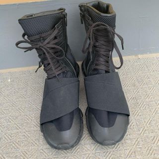 ワイスリー(Y-3)の期間限定値引き！Yohji Yamamoto Y3 スニーカー　ハイカット(スニーカー)