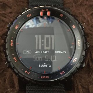 スント(SUUNTO)の期間限定 suunto スント core コア ブラック レッド(腕時計(デジタル))