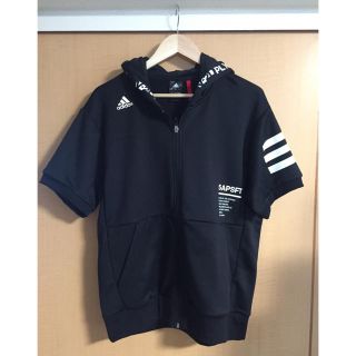 アディダス(adidas)のアディダス  半袖  パーカー  新品(パーカー)