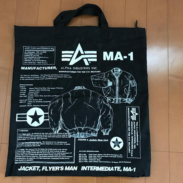 ALPHA INDUSTRIES(アルファインダストリーズ)のMA-1 袋 メンズのバッグ(トートバッグ)の商品写真