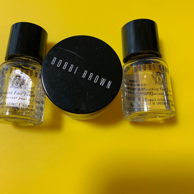 ［BOBBI BROWN］アイバーム＆ローション