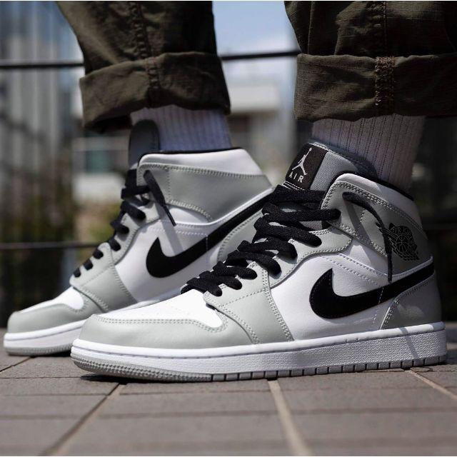 【27cm】AIR JORDAN 1 MID