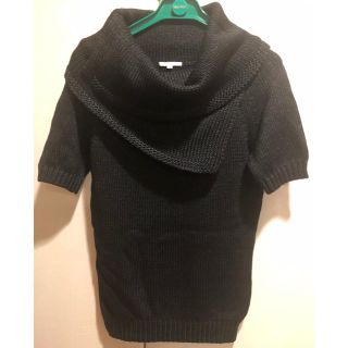 トゥービーシック(TO BE CHIC)の美品 TO BE CHIC 半袖ニット トップス　黒(ニット/セーター)