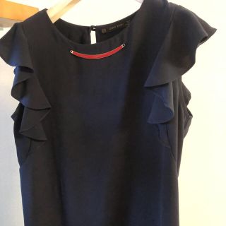 ザラ(ZARA)のお値下げ3900→2900ZARA 襟元ポイントネイビーワンピース着丈91(その他)