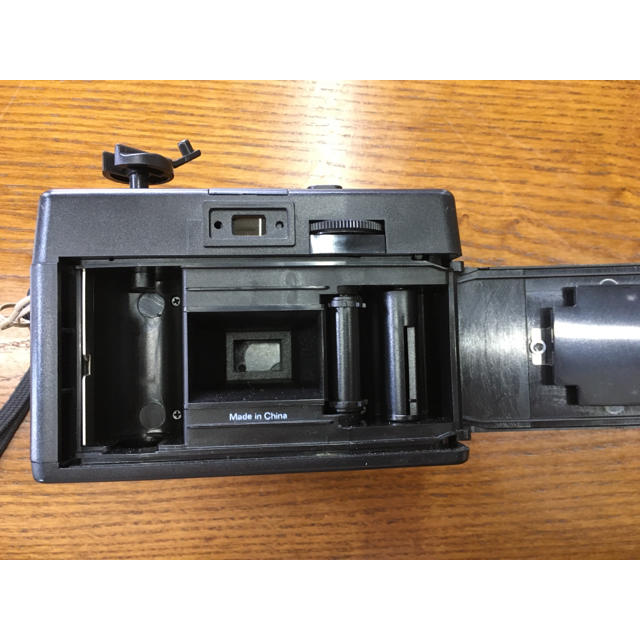 HOLGA ⭐︎ホルガ　135PC ピンホールカメラ スマホ/家電/カメラのカメラ(フィルムカメラ)の商品写真