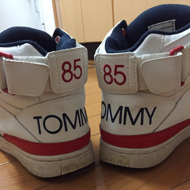 TOMMY(トミー)のTOMMY スニーカー 値下げしました！ レディースの靴/シューズ(スニーカー)の商品写真