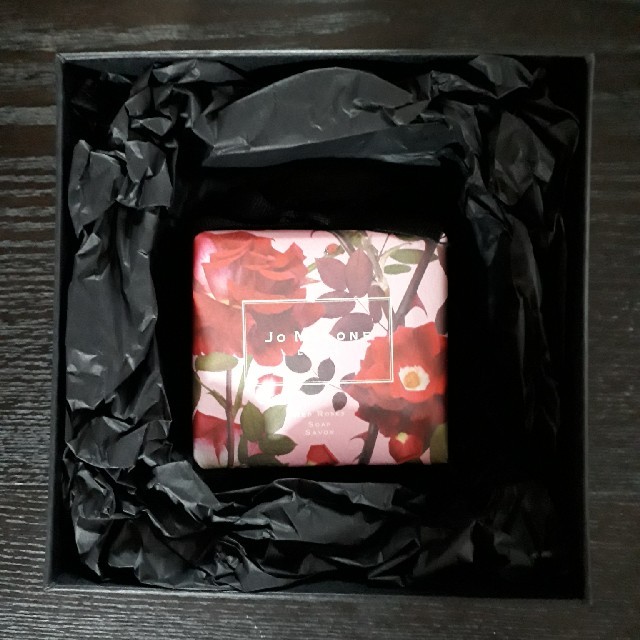 Jo Malone(ジョーマローン)の★☆しー様専用☆★JO MALONE~ジョーマローン　レッドローズソープ☆★ コスメ/美容のボディケア(ボディソープ/石鹸)の商品写真