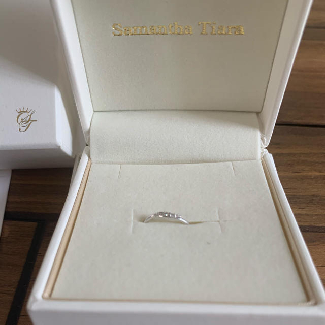 Samantha Tiara(サマンサティアラ)のサマンサティアラ　ダイヤモンド　リング　ホワイトゴールド　25周年記念！ レディースのアクセサリー(リング(指輪))の商品写真