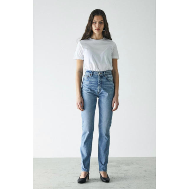 moussy PLAIN JEANS STRAIGHT SLIM 25 新品-