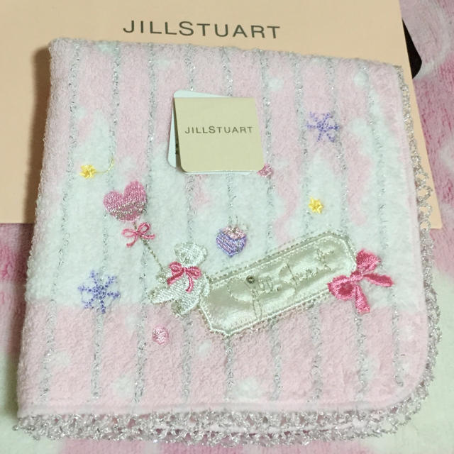 JILLSTUART(ジルスチュアート)の新品♡JILLSTUARTタオルハンカチ レディースのファッション小物(ハンカチ)の商品写真