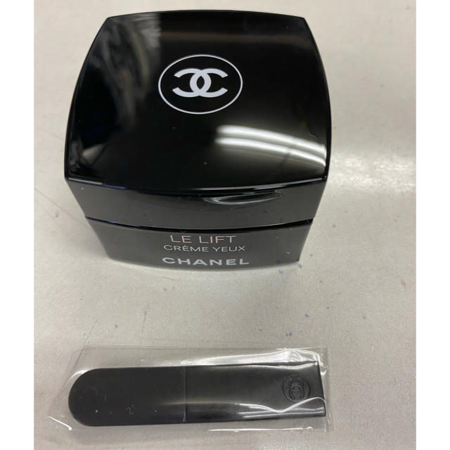 CHANEL 目元クリーム