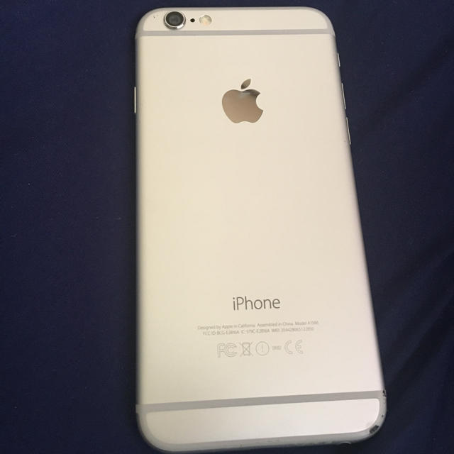 iPhone6 シルバー　64GB 1