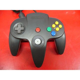 ニンテンドウ64(NINTENDO 64)のさきさん専用　NINTENDO64 コントローラー　ブラック＆グレー(その他)