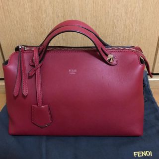 フェンディ(FENDI)のFENDI フェンディ バイザウェイ バッグ レッド 美品(ハンドバッグ)