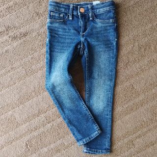 エイチアンドエム(H&M)の【試着のみ】Ｈ&M　スキニーデニム　ジーンズ(パンツ/スパッツ)