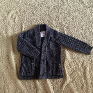 ザラキッズ(ZARA KIDS)の美品　Zara ニット　カーディガン　110(カーディガン)