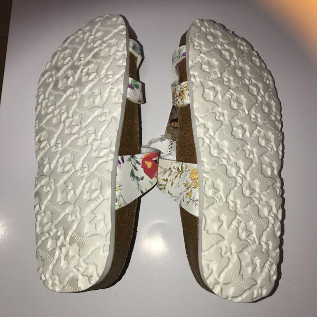 BIRKENSTOCK(ビルケンシュトック)のBIRKENSTOCK (Papillio）ビルケンシュトック　女性用サンダル  レディースの靴/シューズ(サンダル)の商品写真