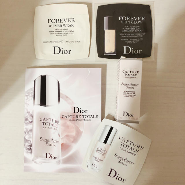 Dior(ディオール)のDIORサンプル4点セット コスメ/美容のキット/セット(サンプル/トライアルキット)の商品写真