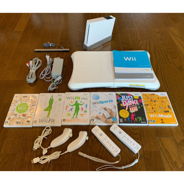 Wii 家族2人で楽しくダイエットできる Wii Fitセットエンタメ/ホビー