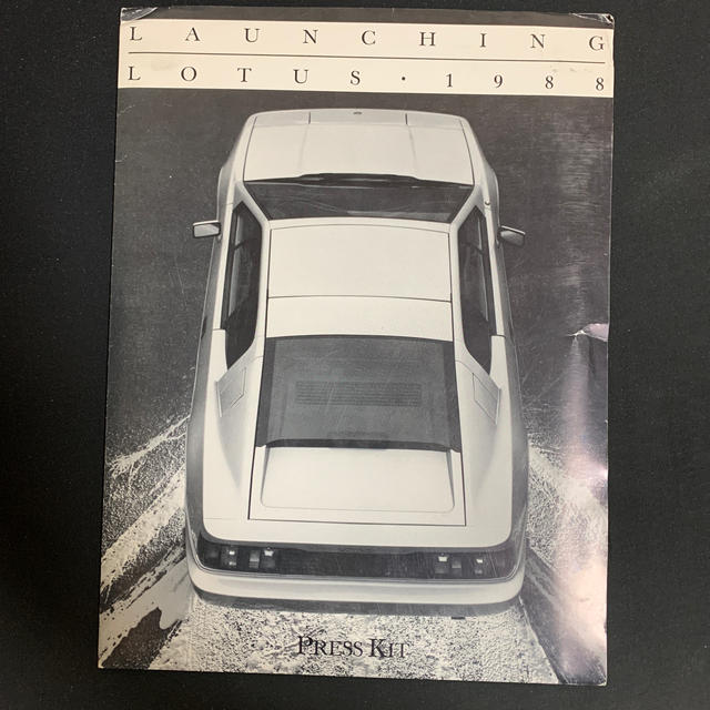 1988年LOTUS ESPRIT TURBO press kit 自動車/バイクの自動車(カタログ/マニュアル)の商品写真