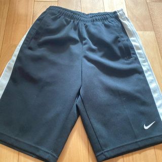 ナイキ(NIKE)のNIKE ハーフパンツ(パンツ/スパッツ)