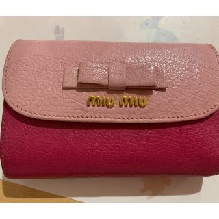 ミュウミュウ(miumiu)の❤︎.*MIUMIU 財布❤︎.*(財布)