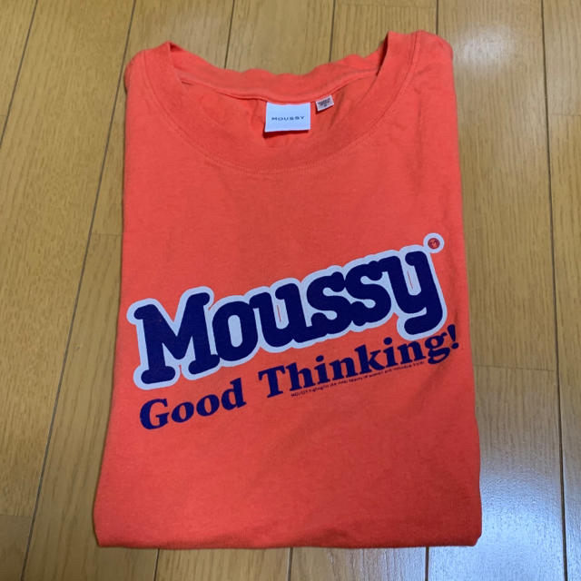 BLACK by moussy(ブラックバイマウジー)のmoussy マウジー　Tシャツ レディースのトップス(Tシャツ(半袖/袖なし))の商品写真
