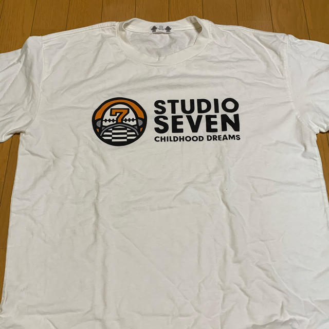 三代目 J Soul Brothers(サンダイメジェイソウルブラザーズ)のメンズ　レディース　ユニセックス　studioseven Tシャツ　guコラボ　 メンズのトップス(Tシャツ/カットソー(半袖/袖なし))の商品写真