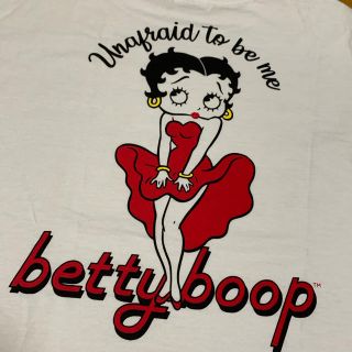 ジーユー(GU)のベティちゃん　Tシャツ　betty boop guコラボ(Tシャツ(半袖/袖なし))