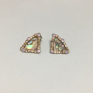 ピアス　ヴィンテージ風ピアス　オーロラピアス(ピアス)