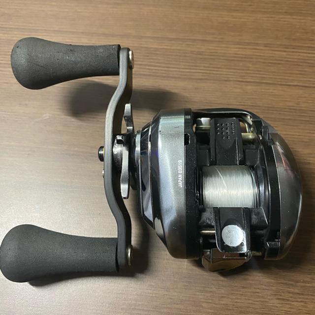 SHIMANO(シマノ)のアンタレスDC HG 右ハンドル　カスタムハンドル スポーツ/アウトドアのフィッシング(リール)の商品写真