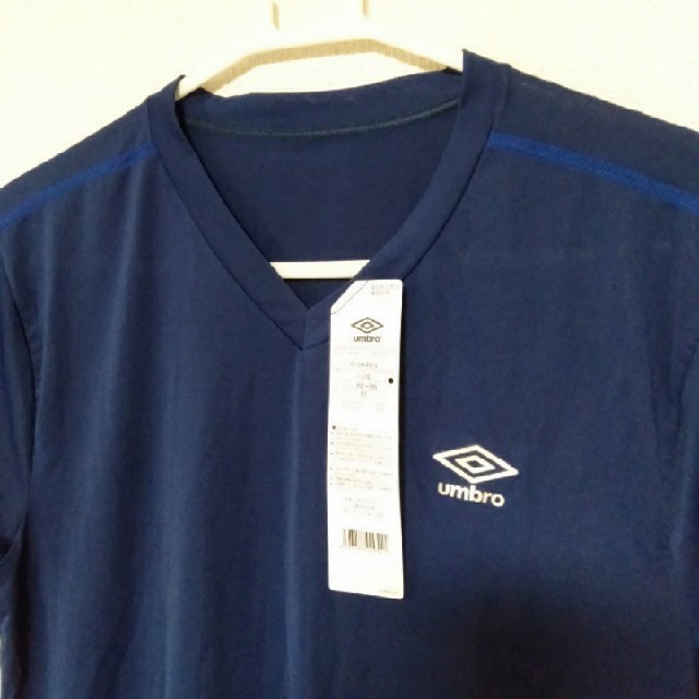 GUNZE(グンゼ)の新品未使用☆グンゼ　umbro∨ネックTシャツ　 メンズのトップス(Tシャツ/カットソー(半袖/袖なし))の商品写真