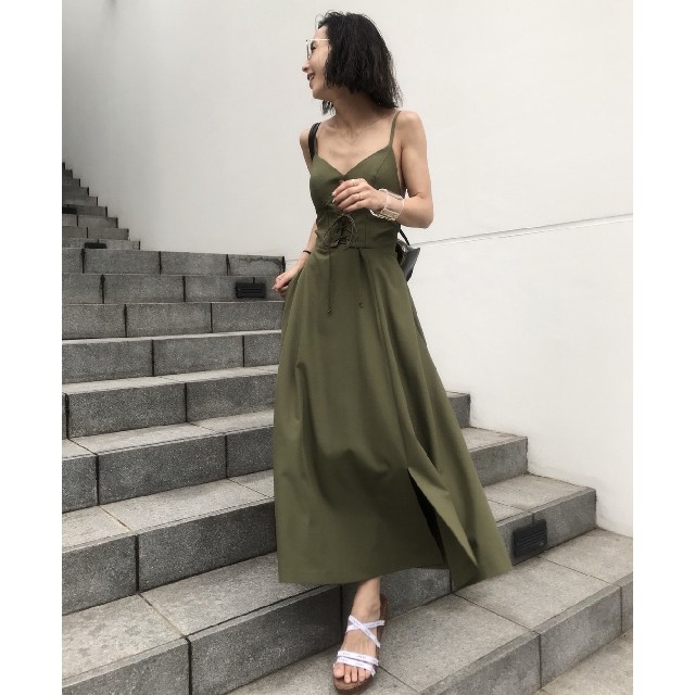 Ameri VINTAGE(アメリヴィンテージ)のアメリヴィンテージ MEDI LACE UP SLIT DR レディースのワンピース(ロングワンピース/マキシワンピース)の商品写真