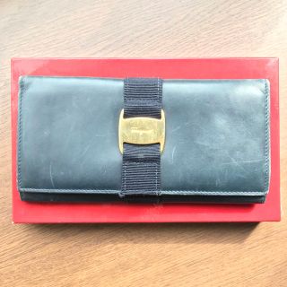 サルヴァトーレフェラガモ(Salvatore Ferragamo)のフェラガモ 長財布(財布)