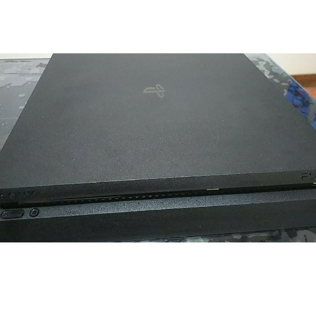 PlayStation4(プレイステーション4)のPS4本体 500GB CUH-2000A 中古美品動作良好品 エンタメ/ホビーのゲームソフト/ゲーム機本体(家庭用ゲーム機本体)の商品写真