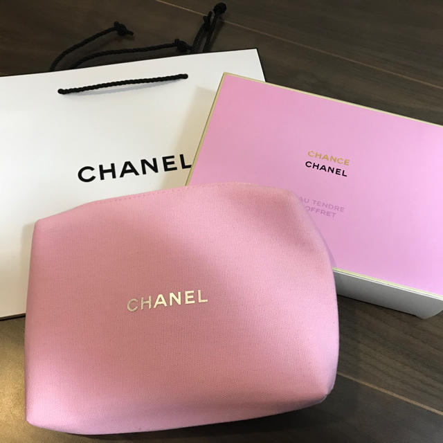 CHANEL限定CHANCE香水＆ポーチセット