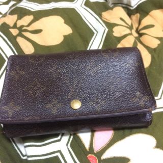 ルイヴィトン(LOUIS VUITTON)の正規品 激安！ルイヴィトン財布 中古(折り財布)