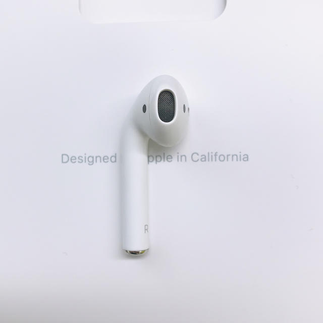 AirPods 右耳