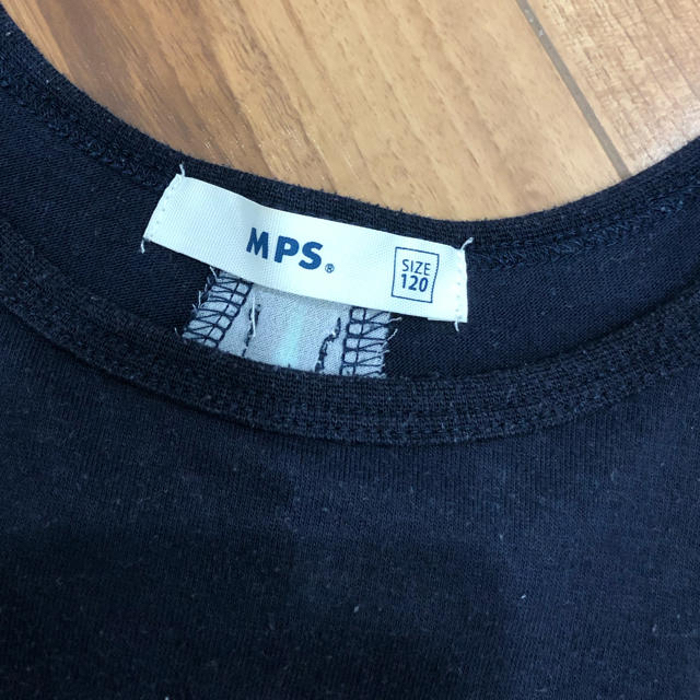 MPS(エムピーエス)の半袖　トップス　120㎝ キッズ/ベビー/マタニティのキッズ服女の子用(90cm~)(Tシャツ/カットソー)の商品写真