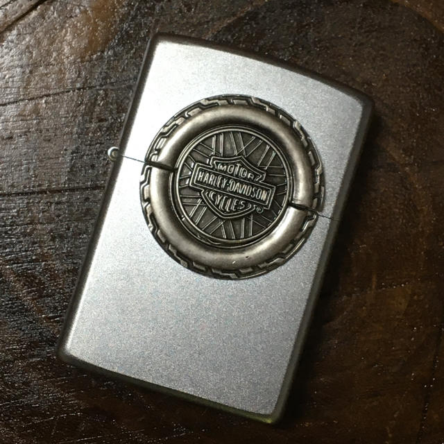 Harley Davidson(ハーレーダビッドソン)のZippo Lighter - Harley Davidson   メンズのファッション小物(タバコグッズ)の商品写真