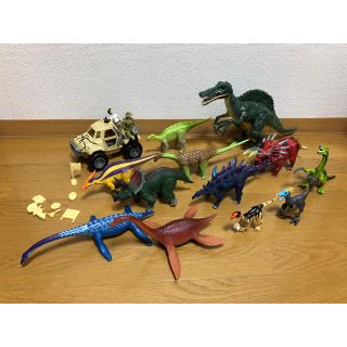 トイザラス(トイザらス)の恐竜　フィギュア 大きめ　まとめ売り(その他)