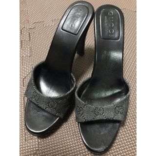 グッチ(Gucci)のGUCCI ミュールサンダル　23-23.5(ミュール)