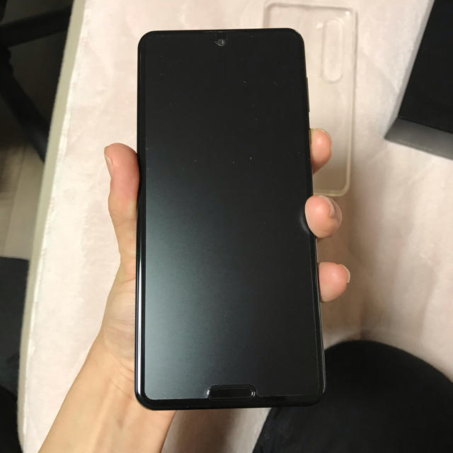 AQUOS(アクオス)のAQUOS R5G SH-51A Black スマホ/家電/カメラのスマートフォン/携帯電話(スマートフォン本体)の商品写真