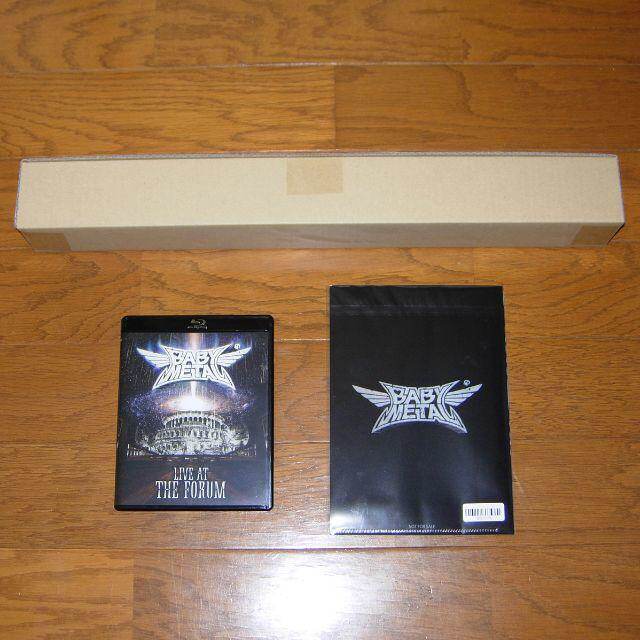 BABYMETAL - LIVE AT THE FORUM 早期予約特典付 エンタメ/ホビーのDVD/ブルーレイ(ミュージック)の商品写真